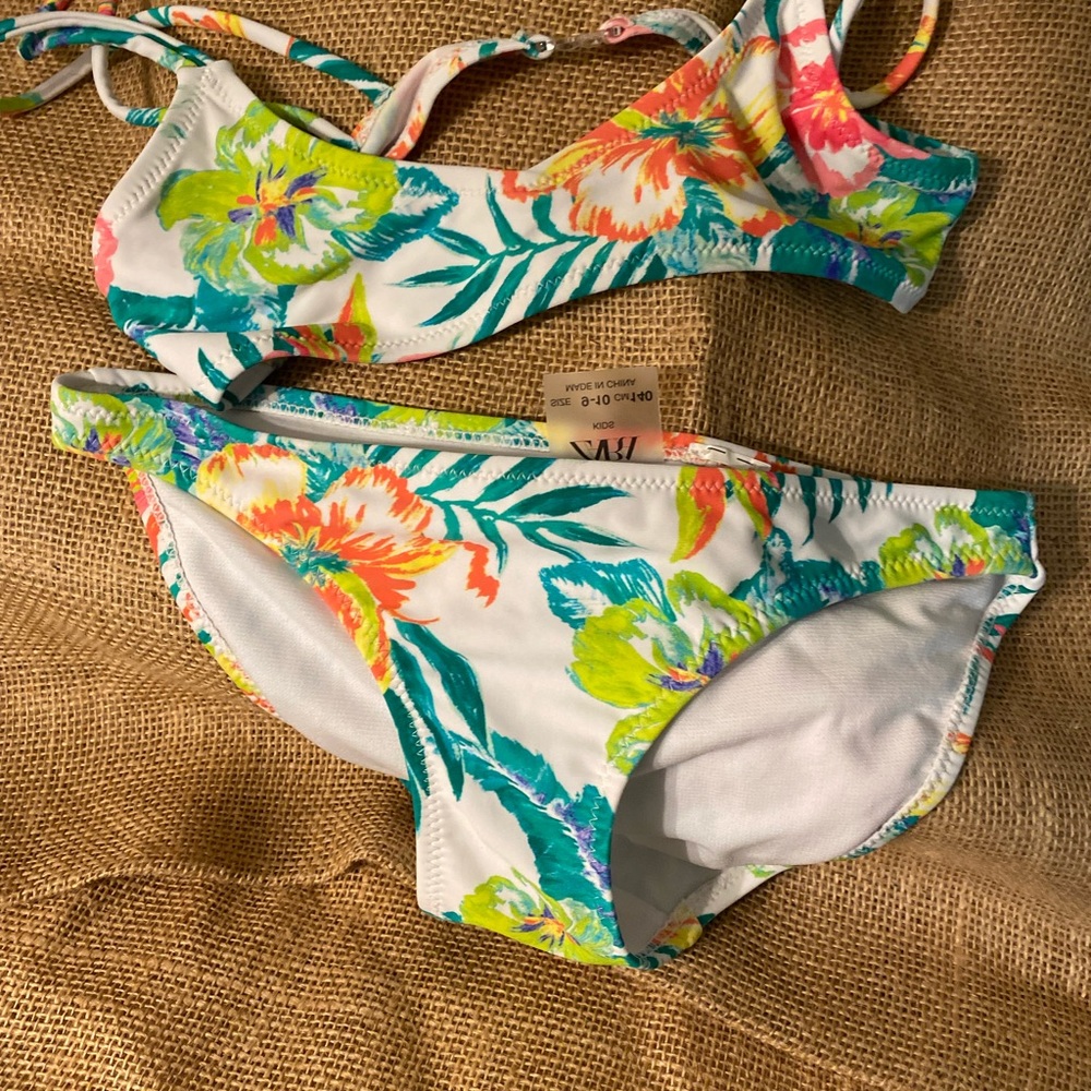 Zara girls 2 piece swimsuit size 9-10 floral